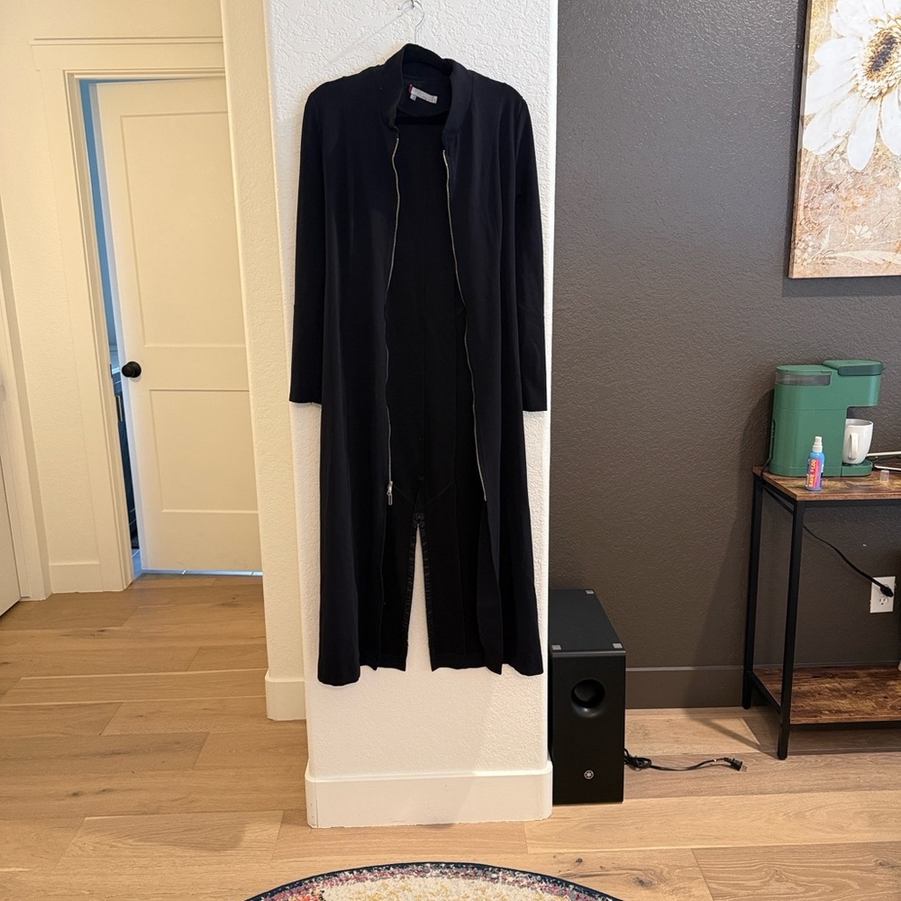 Long black jacket with emo/Rocker vibes​